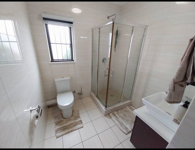 2 BEDROOM APARTMENT FOR SALE IN SUMMERSET